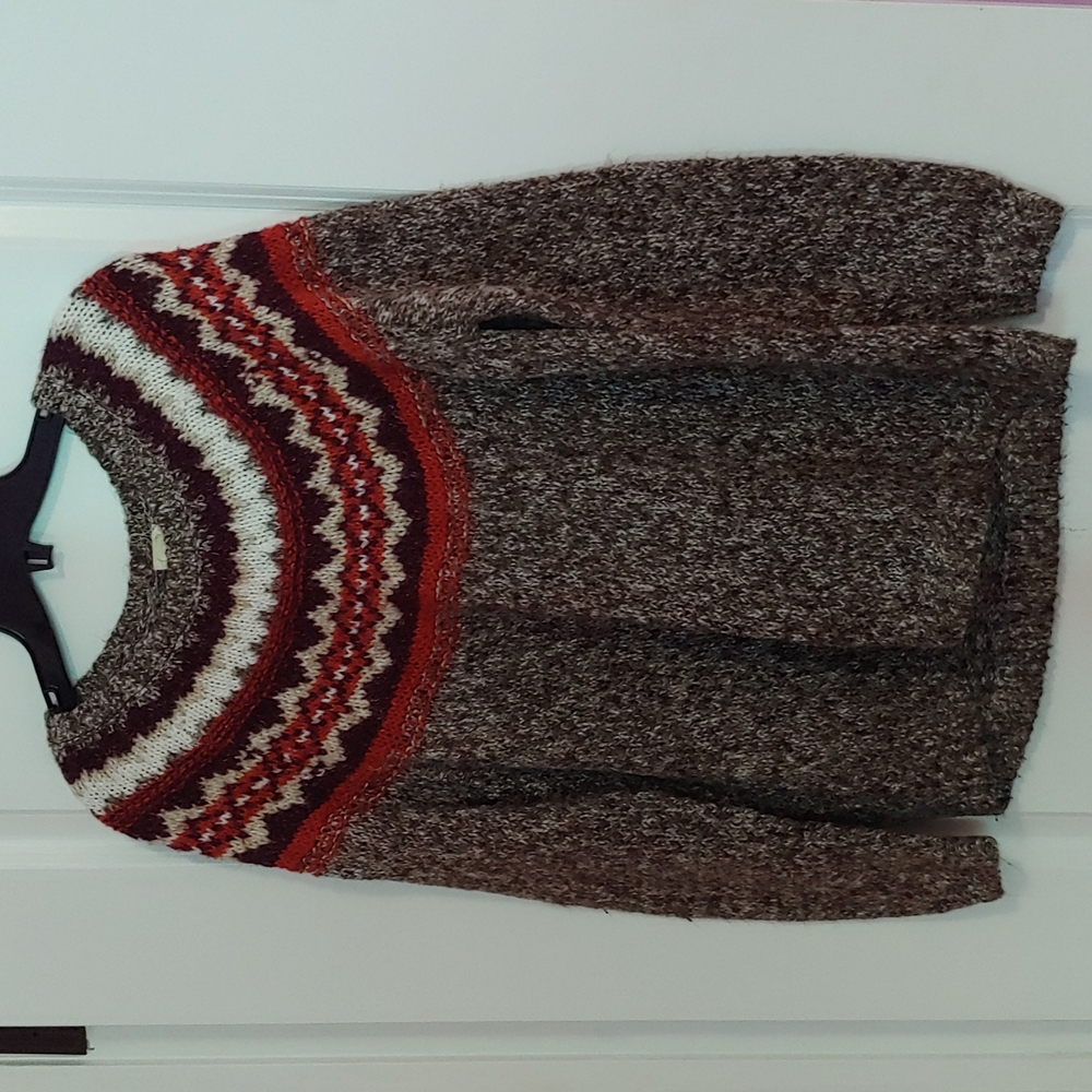 Garage Sweater - Picture 1 of 5